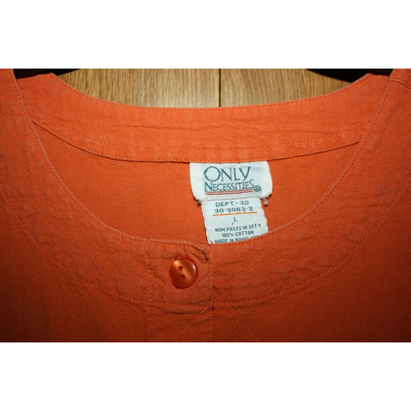 Only Necessities Women's Top Size Large Orange Short Sleeves GUC - Picture 4 of 5